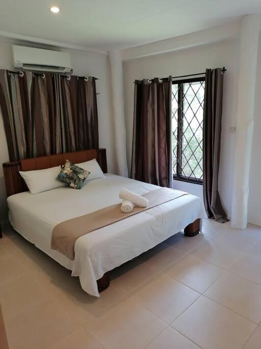 Private Nasoso 4 Bedroom House Nadi Kültér fotó